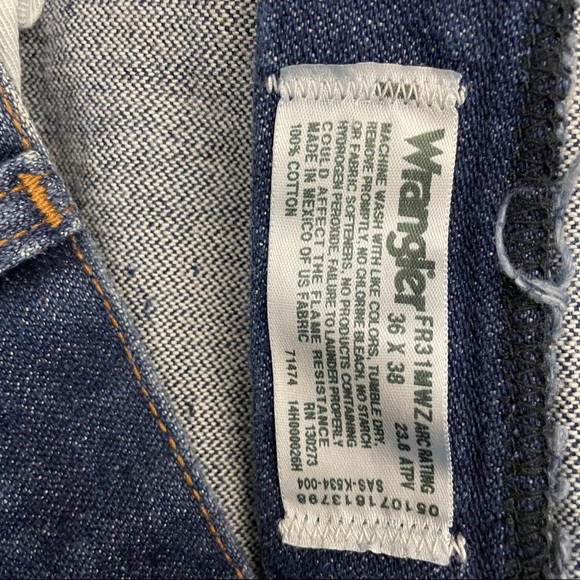 Wrangler Flame Resistant Denim Jeans Size 36X38 - Picture 7 of 7